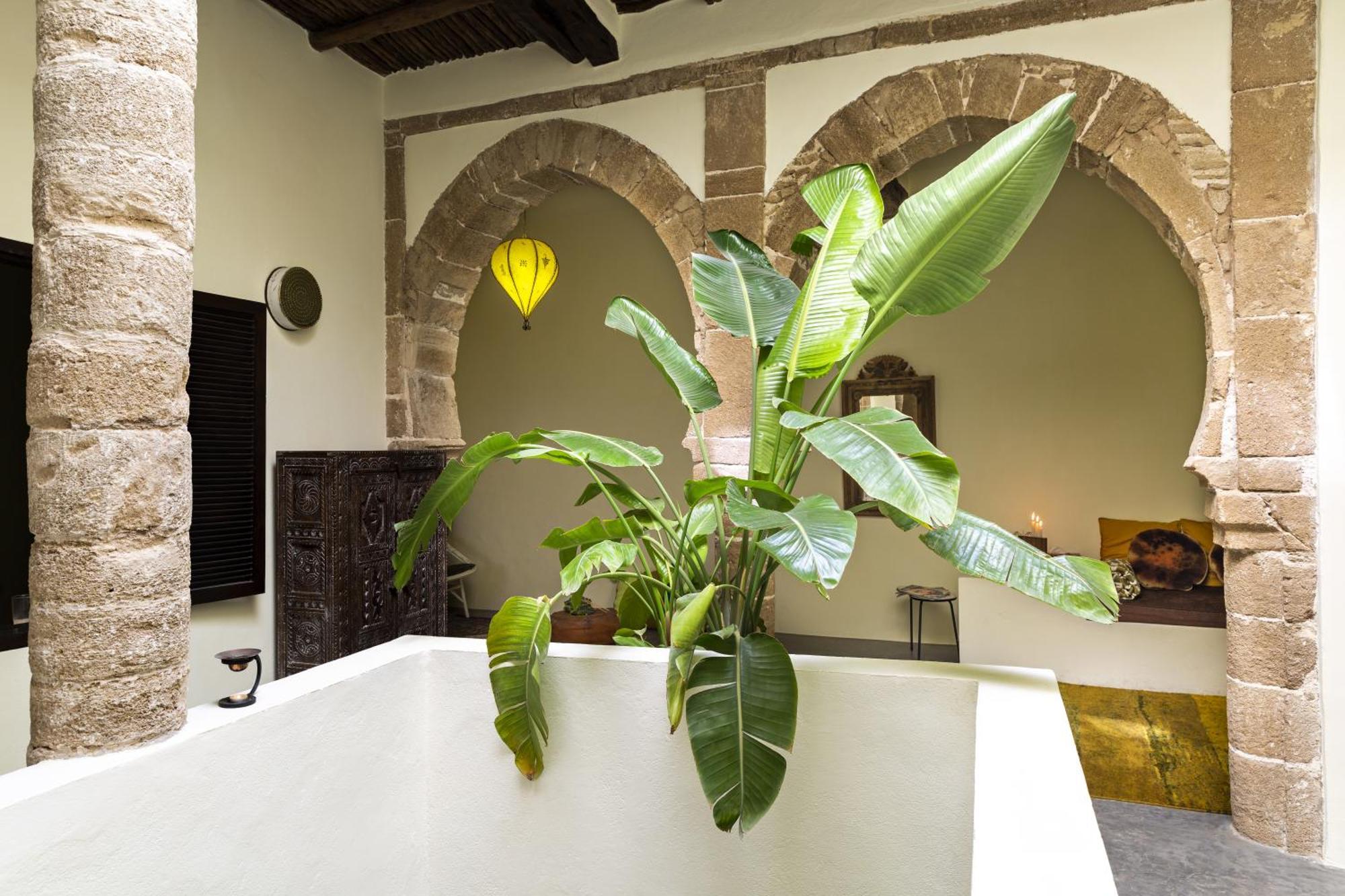 Riad Dar Sebta เอสเซาอิรา ภายนอก รูปภาพ