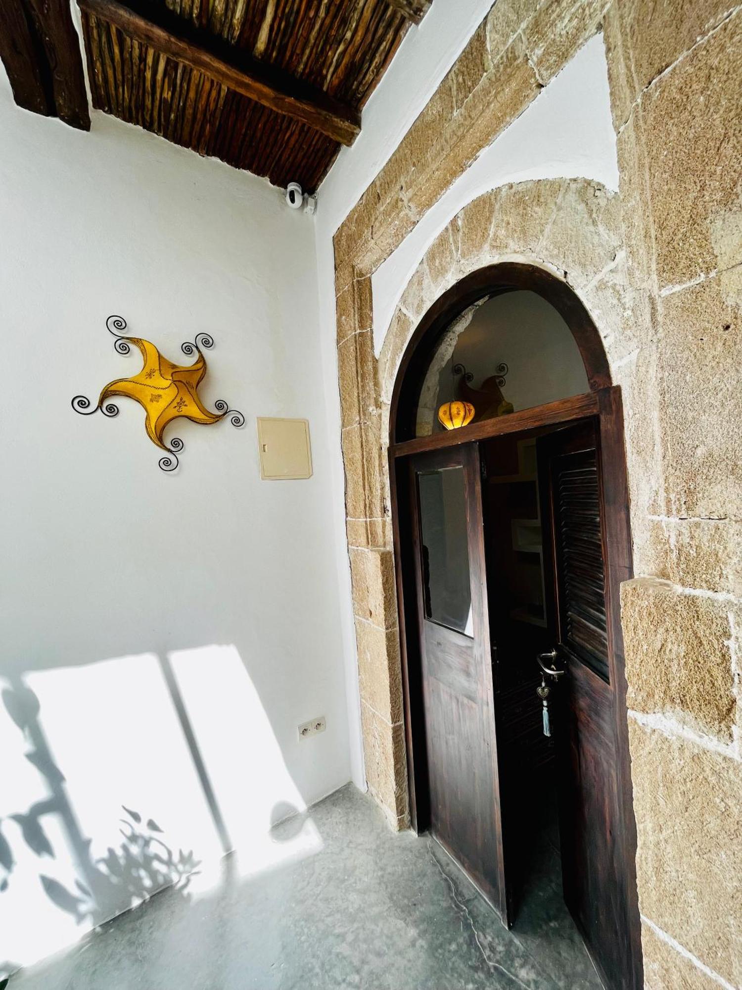 Riad Dar Sebta เอสเซาอิรา ภายนอก รูปภาพ