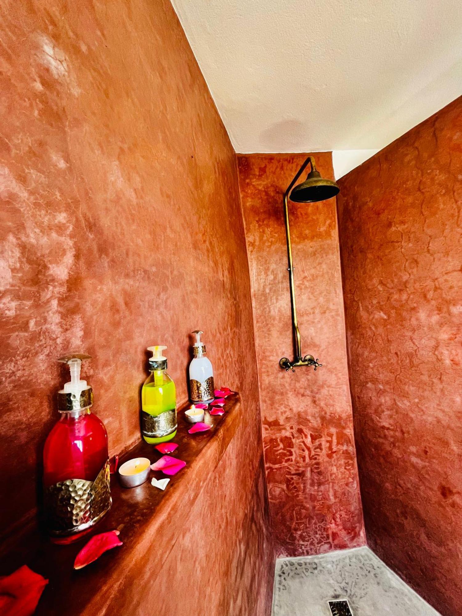 Riad Dar Sebta เอสเซาอิรา ภายนอก รูปภาพ